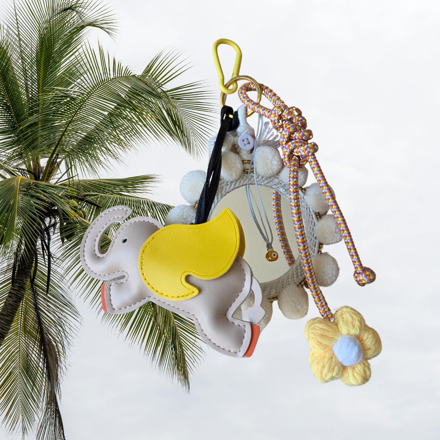 BAG CHARM - POMPOM Taschenanhänger