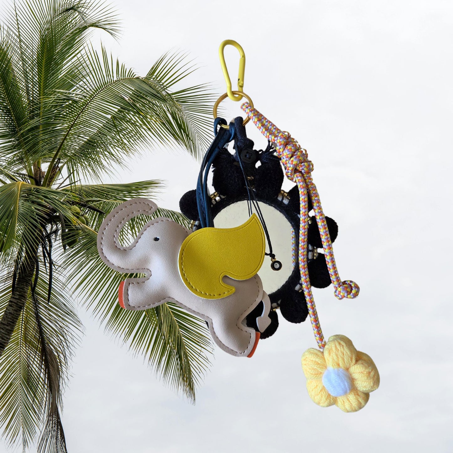 BAG CHARM - POMPOM Taschenanhänger