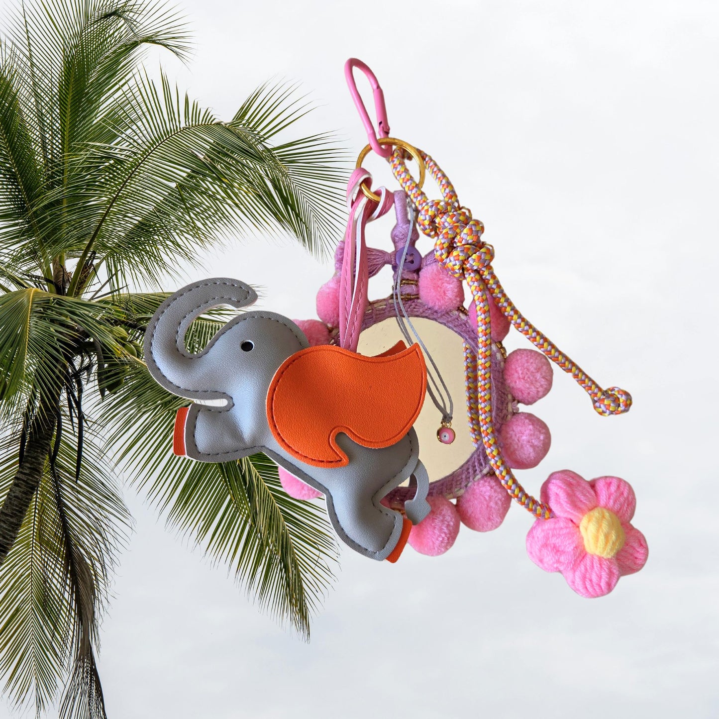 BAG CHARM - POMPOM Taschenanhänger