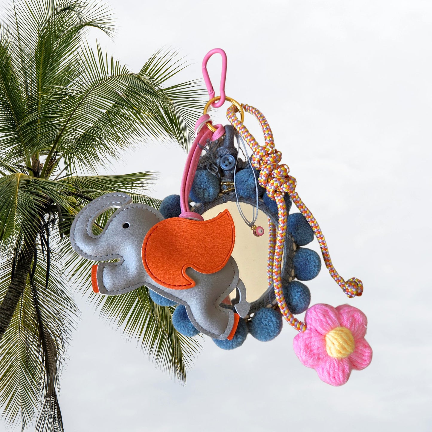 BAG CHARM - POMPOM Taschenanhänger