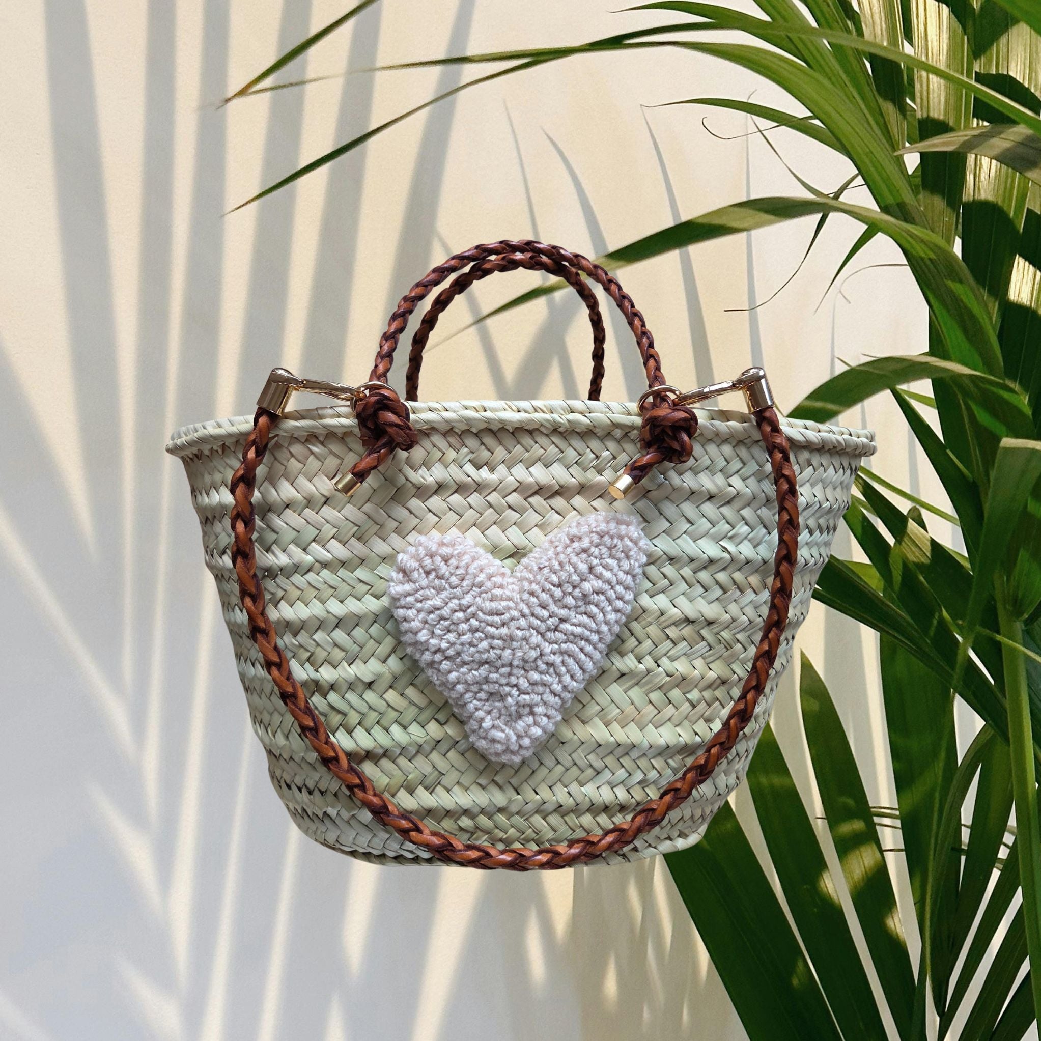 HEART KORBTASCHE – ISLE OF BOHO